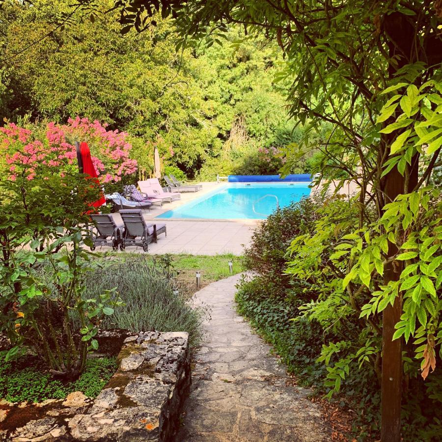 Uniquely Private Holiday Villa In The Charente Puyreaux Esterno foto