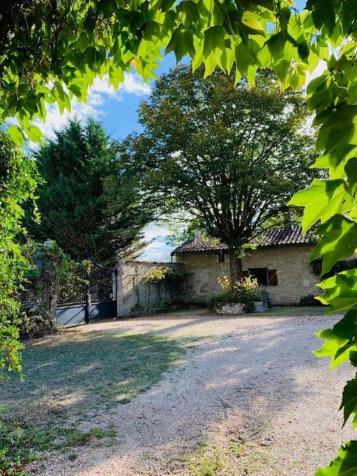 Uniquely Private Holiday Villa In The Charente Puyreaux Esterno foto